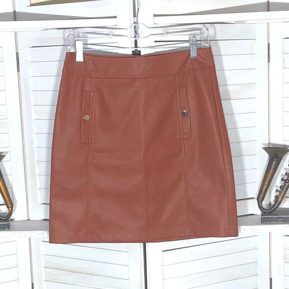 Loft Maroon Vegan Leather Mini Skirt Size 2 - Picture 1 of 9